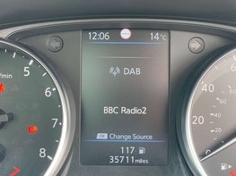 Nissan Qashqai 1.3 Qashqai N-Motion DiG-T 5dr 23