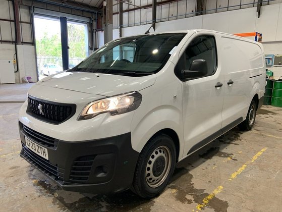 Peugeot Expert BLUEHDI PROFESSIONAL PREMIUM PLUS L2