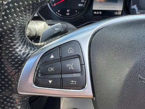 Mercedes-Benz GLC 2.1 GLC250d AMG Line (Premium Plus) G-Tronic 4MATIC Euro 6 (s/s) 5dr 33