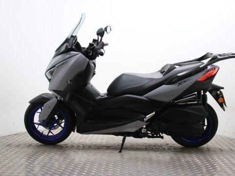 Yamaha Xmax X-MAX 300 (CZD 300-A) 8