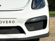 Porsche Cayman GT4 17