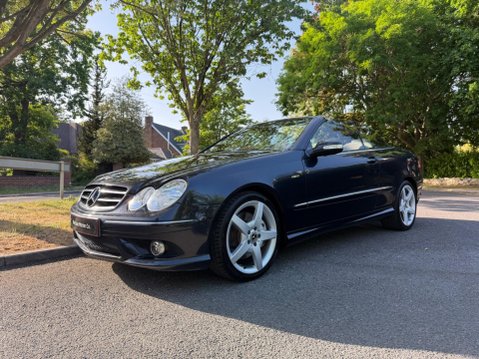 Mercedes-Benz CLK 3.0 CLK280 Sport Cabriolet 7G-Tronic 2dr 21
