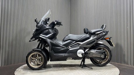 Kymco CV 550 2023 ONLY 161 MILES 3 WHEELER TRIKE RIDE ON A CAR LICENCE MP3 4
