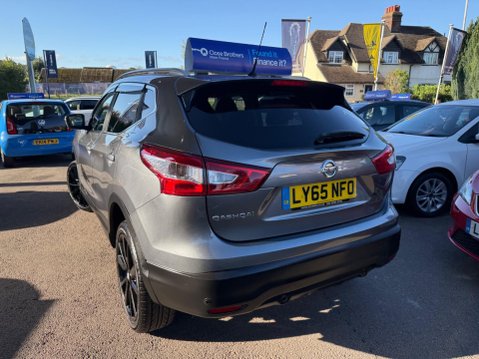 Nissan Qashqai 1.6 dCi Tekna 4WD Euro 6 (s/s) 5dr 6