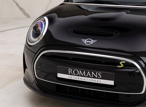 Mini Hatch Electric Level 3 23