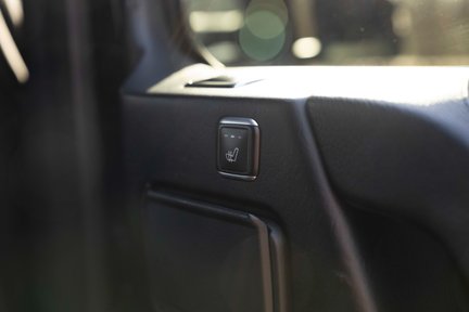 Mercedes-Benz G Series G350 BLUETEC 39