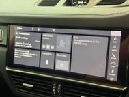 Porsche Cayenne 4.0 Cayenne V8 T Auto 4WD 5dr 54