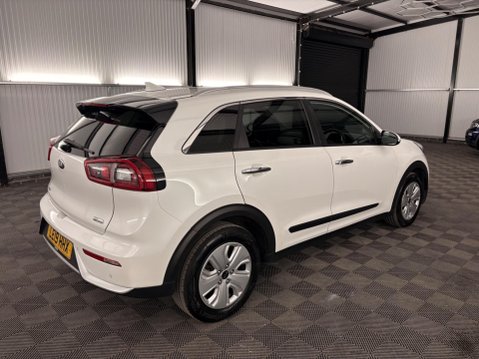 Kia Niro 1.6h GDi 2 DCT Euro 6 (s/s) 5dr 50