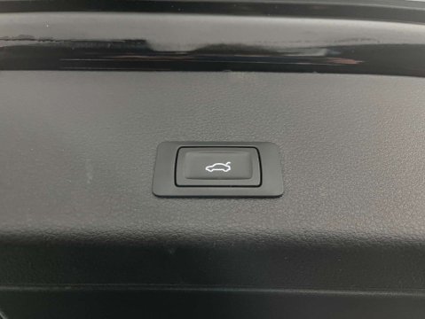 Audi E-Tron e-tron Technik 50 Quattro 4WD 5dr 40