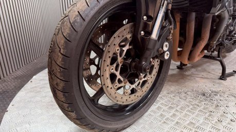 Yamaha FZ1 FAZER 2008 38K GOOD RUNNING PROJECT BIKE SPARES OR REPAIR 23