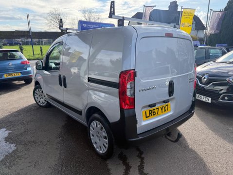 Peugeot Bipper 1.3 HDi Professional FWD L1 H1 3dr 11