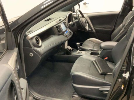 Toyota Rav4 2.5 RAV4 Design TSS HEV 4x2 CVT 5dr 17