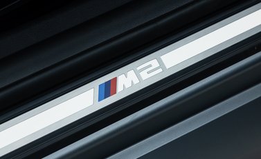 BMW M2 28