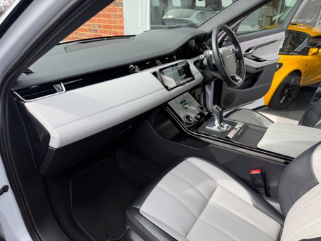 Land Rover Range Rover Evoque FIRST EDITION MHEV 42