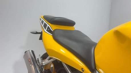 Yamaha R6 YZF 2003 5MT CARBED SPORTS BIKE ONLY 17K RUNNING PROJECT BIKE 19