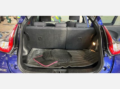 Nissan Juke 1.2 DIG-T N-Connecta Euro 6 (s/s) 5dr 9