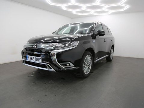 Mitsubishi Outlander 2.4h TwinMotor 13.8kWh 4h CVT 4WD Euro 6 (s/s) 5dr 3