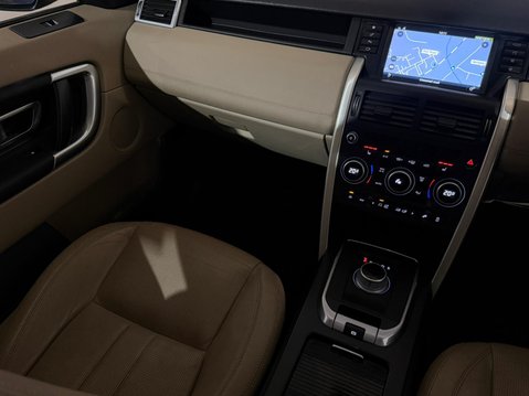 Land Rover Discovery Sport SD4 HSE 15