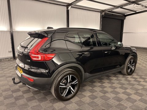 Volvo XC40 2.0 D3 R-Design Euro 6 (s/s) 5dr 55