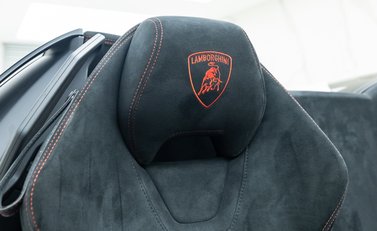 Lamborghini Huracan Spyder LP640-4 Performante 17
