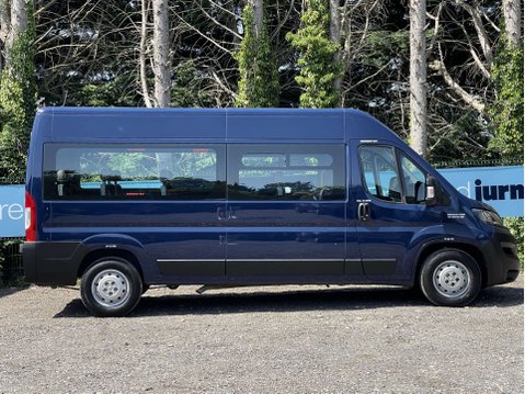 Peugeot Boxer L3H2 17-Seat Lightweight Non-D1 minibus with A/C, Cruise, Nav, Sensors, Tel 15