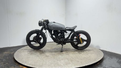 Honda CG 2006 18K CUSTOM BUILT CAFE RACER PROJECT BIKE 125CC 4