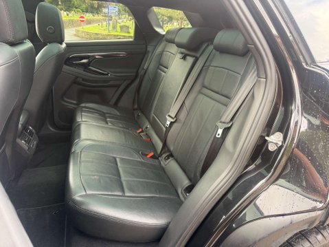 Land Rover Range Rover Evoque 2.0 Range Rover Evoque R-Dynamic SE D Auto 4WD 5dr 17