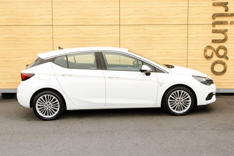Vauxhall Astra ELITE NAV 11