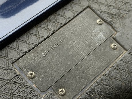 Mercedes-Benz SL Series 280 SL 82