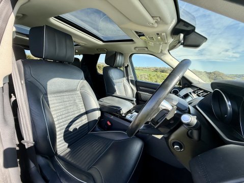 Land Rover Discovery TD6 HSE LUXURY 31
