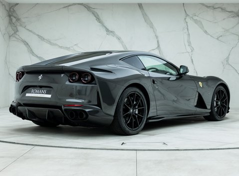 Ferrari 812 Superfast 3