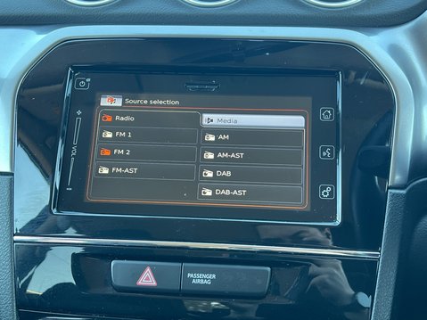 Suzuki Vitara SZ-T BOOSTERJET MHEV 25