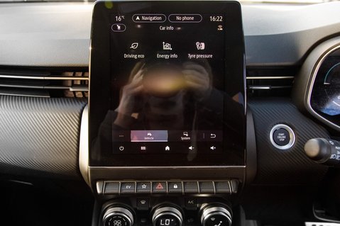 Renault Clio E-TECH ENGINEERED PHEV 30