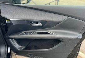 Peugeot 3008 PURETECH S/S 1.2 GT LINE PREMIUM AUTO 19