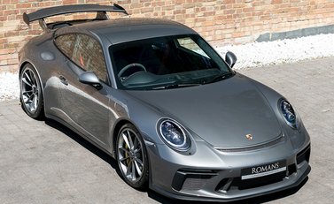 Porsche 911 GT3 (991.2) 8