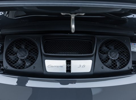 Porsche 911 50th Anniversary Edition 40