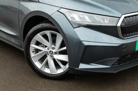 Skoda Enyaq 60 NAV SUITE 12
