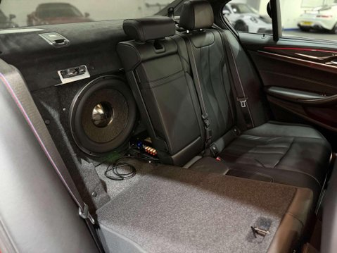 BMW M5 4.4 V8 Saloon 4dr Petrol Steptronic xDrive Euro 6 (s/s) (600 ps) 60