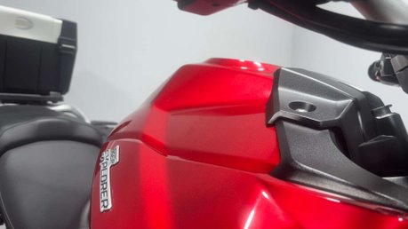 Triumph Explorer 1215 2015 25K STUNNING ADVENTURE BIKE FULL LUGGAGE DO ANYTHING BIKE 10