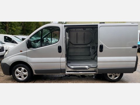 Vauxhall Vivaro 2.0 2700 CDTi Panel Van 4dr Diesel Manual FWD L1 (195 g/km, 89 bhp) 20