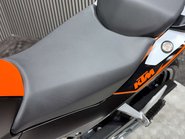 KTM Duke 2016 INCREDIBLY CLEAN LONG MOT ONLY 1K AKRAPOVIC 16