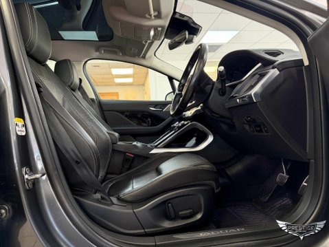 Jaguar I-Pace 400 90kWh SE Auto 4WD 5dr 65
