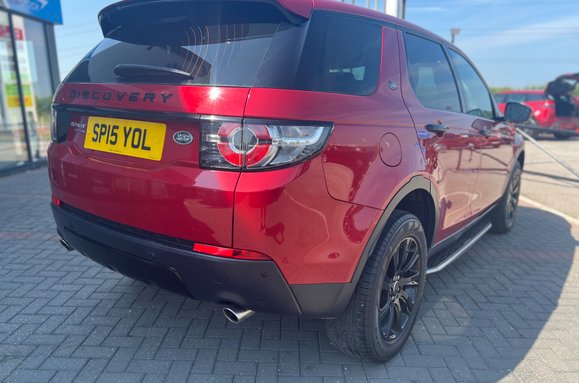 Land Rover Discovery Sport 2.2 SD4 SE TECH AUTO 7 SEATS 12