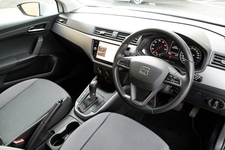 SEAT Arona TSI SE TECHNOLOGY DSG