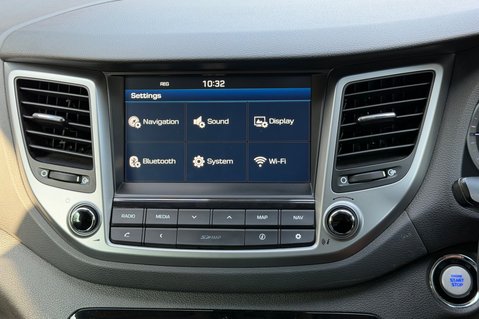 Hyundai TUCSON CRDI PREMIUM SE - 2 OWNERS - 10 HYUNDAI SERVICES  46