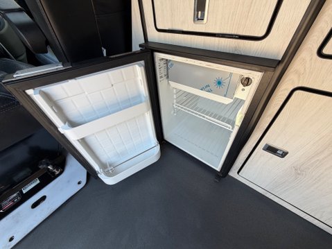 Volkswagen Transporter T6 WEST DUBS 4 BERTH POP TOP 14