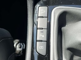 Kia Sportage 1.6 Sportage Launch Edition ISG 5dr 52