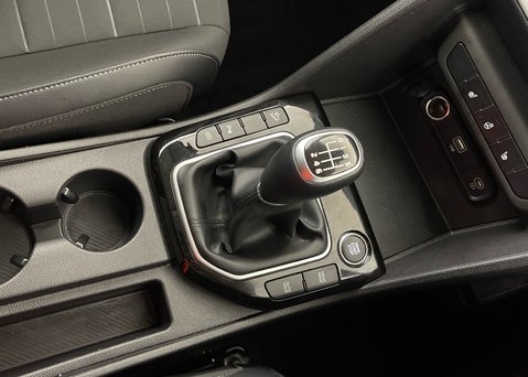 Kia Sportage 1.6 T-GDi '3' 48v 18