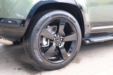 Land Rover Defender 110 BRAND NEW HARD TOP X-DYNAMIC HSE 350 WITH A GENUINE REAR SEAT CONVERSION  10