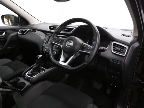 Nissan Qashqai 1.5 dCi N-Connecta DCT Auto Euro 6 (s/s) 5dr 21